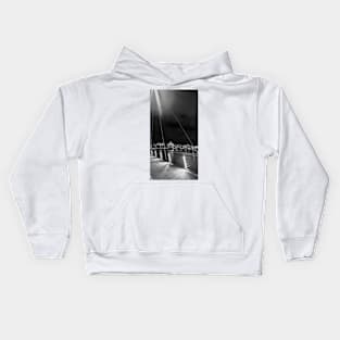 London at Night - Black and White Kids Hoodie